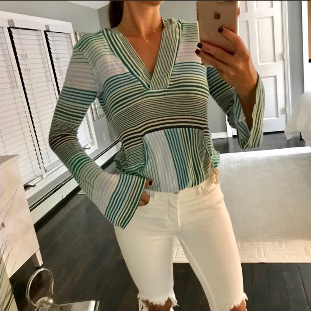 Elle Moss blue stripe hooded shirt